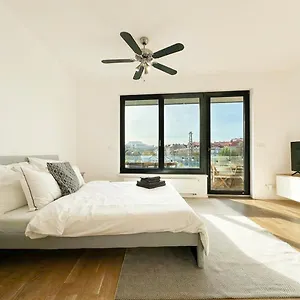 https://vila-vinice.praguehotelsweb.com